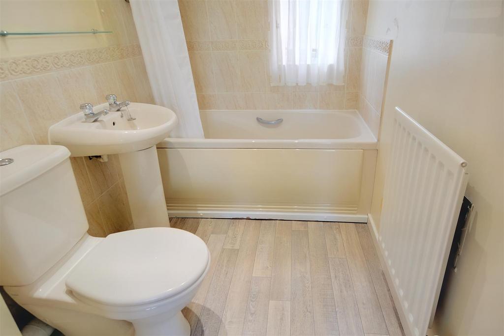 En Suite Bathroom