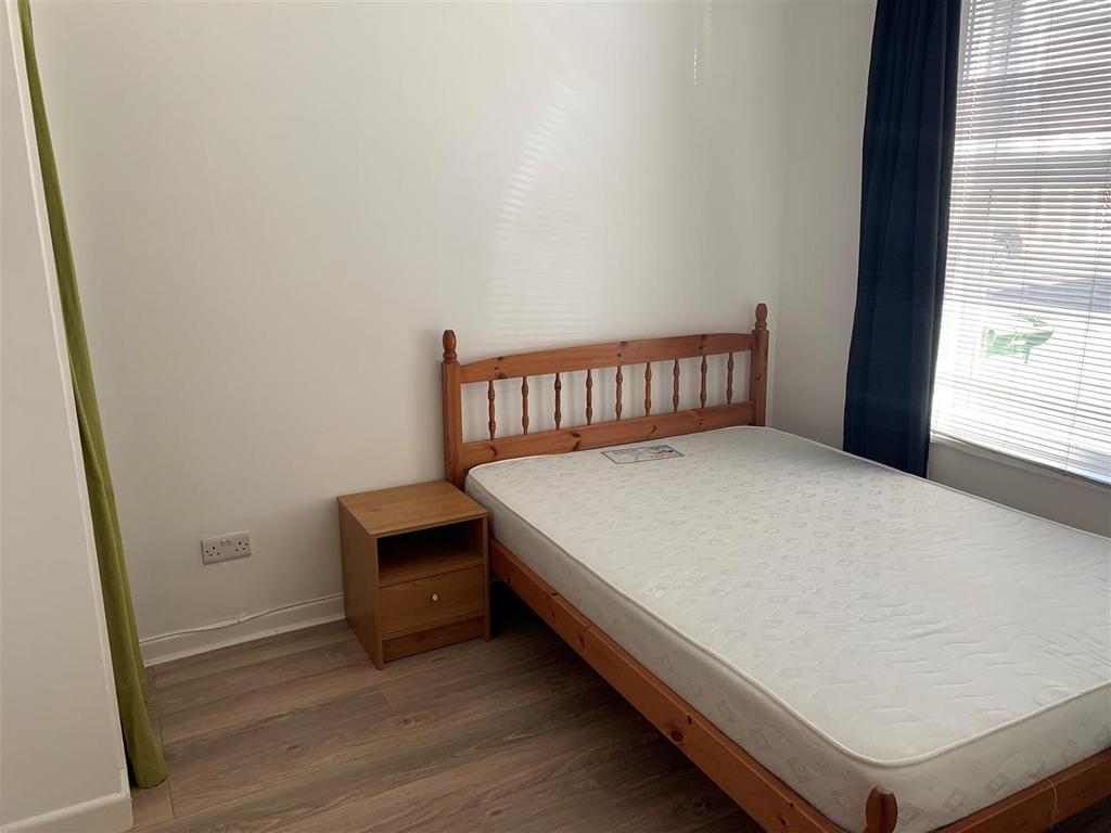 94 Lawson Road 1.jpg