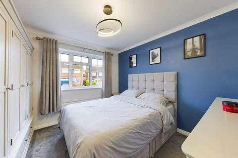 2 Church Close, Cliffe, Rochester, ME3 7UT