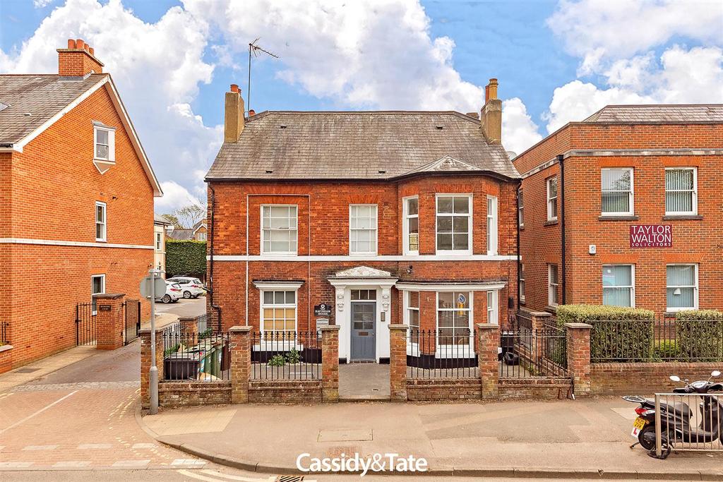 Flat 4 Havisham House 017.jpg
