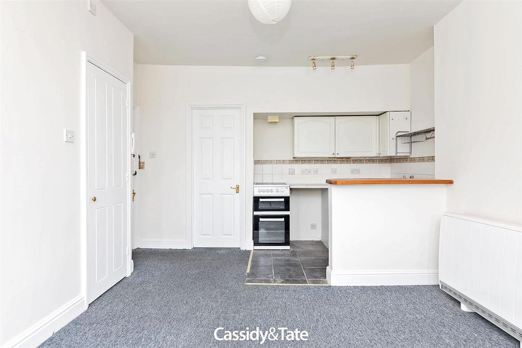Flat 4 Havisham House 013.jpg