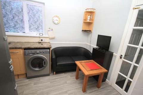 288 Kings Road, Bradford, BD2 1NR