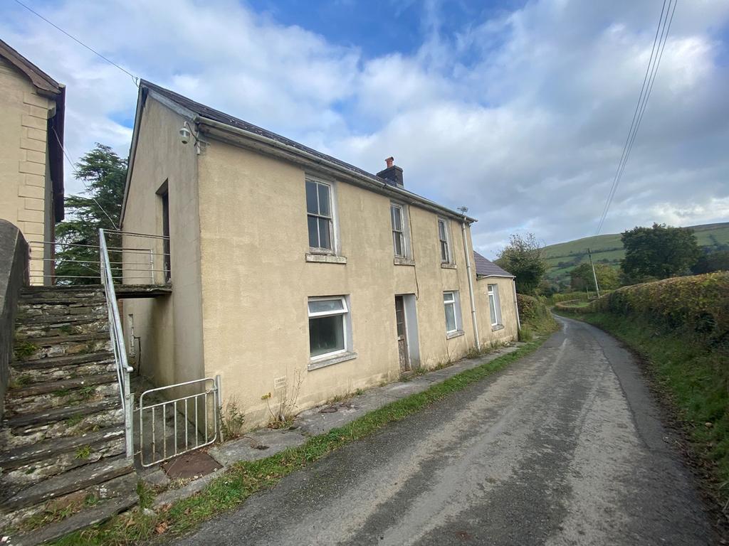 Cilycwm, Llandovery, SA20 Property for sale £100,000