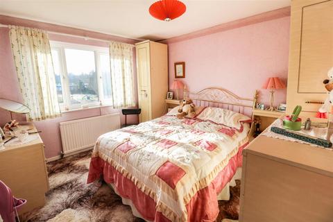 92 Canons Gate, Harlow, CM20 1QF