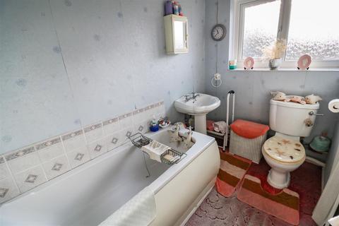 92 Canons Gate, Harlow, CM20 1QF