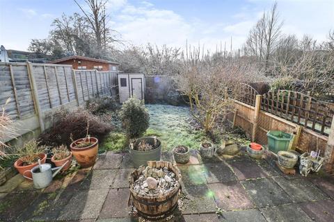 92 Canons Gate, Harlow, CM20 1QF