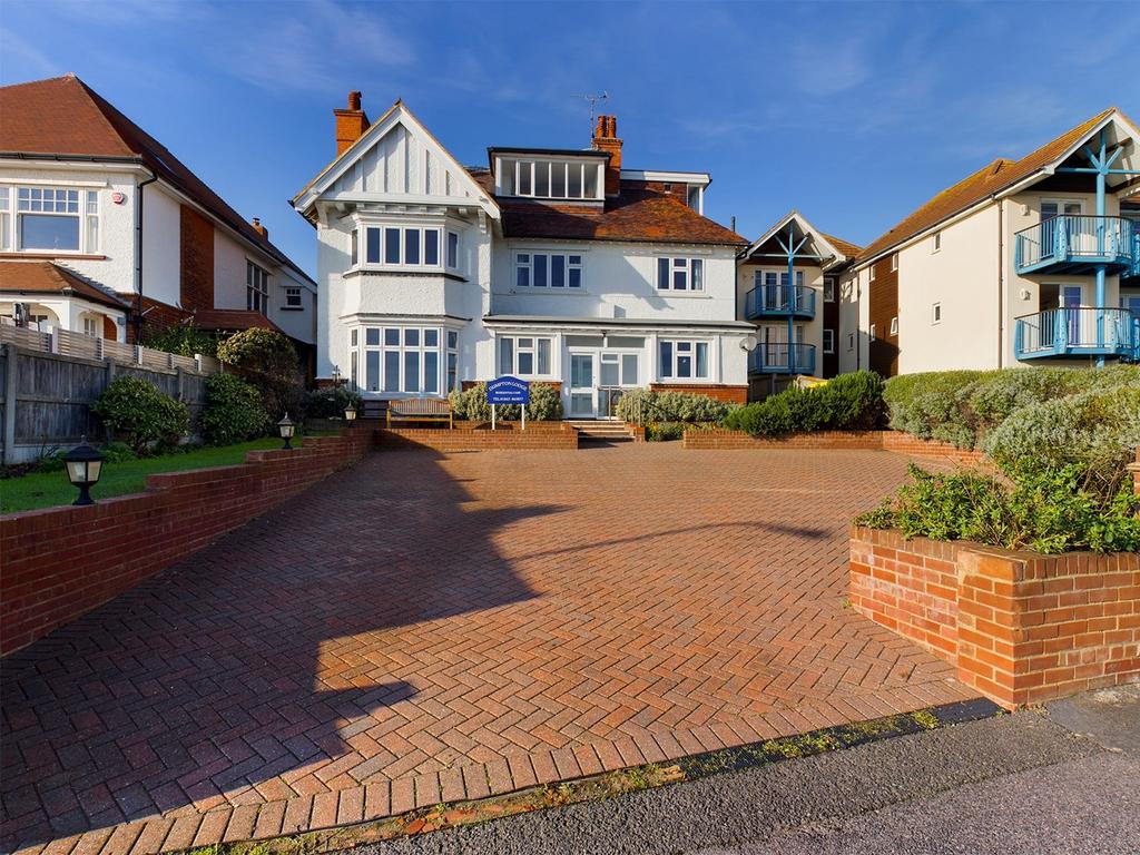 Western Esplanade, Broadstairs, CT10 Property £90,000