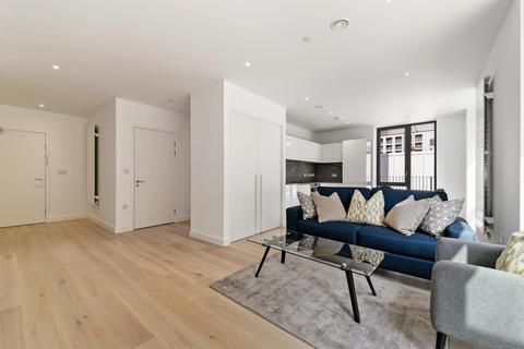 1 bedroom apartment to rent, Fairwater House, Royal Wharf, London, E16