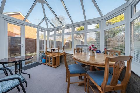 21a Felpham Way, Bognor Regis, PO22 8PT