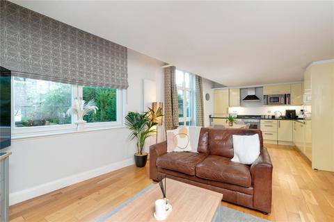 20/1 Circus Lane, Edinburgh, EH3 6SU