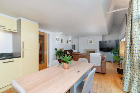 20/1 Circus Lane, Edinburgh, EH3 6SU