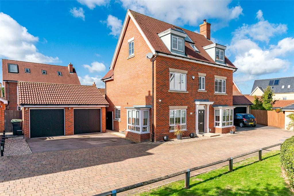 Chapmans Close, Little Canfield, CM6 5 bed detached house for sale £650,000