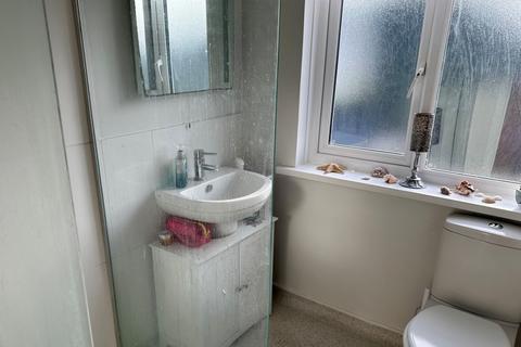 79 Eton Wick Road, Eton Wick, Windsor, SL4 6NQ