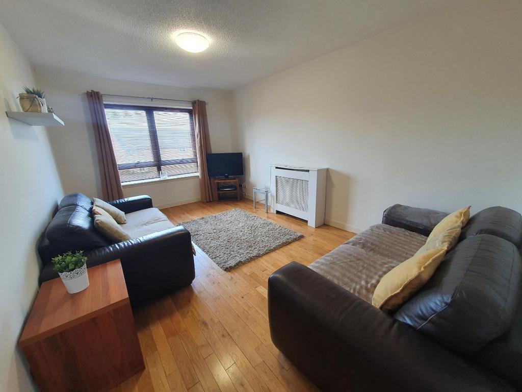 Apartment in Paisley - View 2