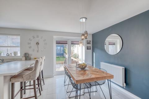 6 Jacob Close, Redditch, B97 6BT