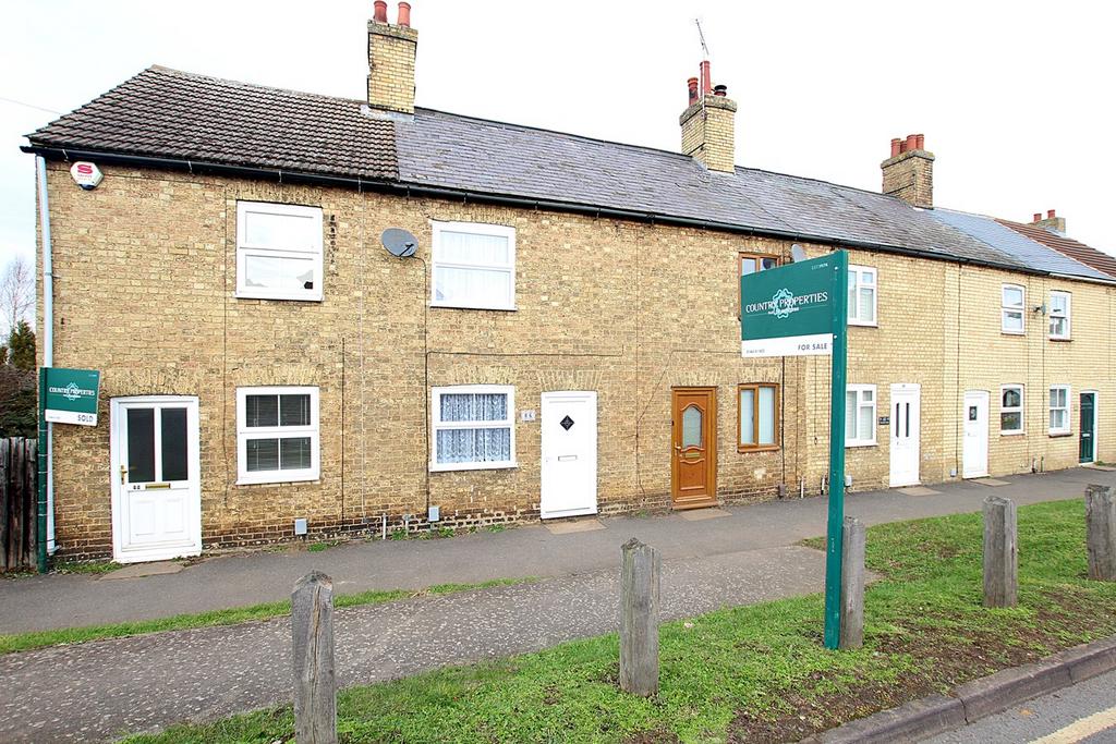 Ampthill Road, Shefford, SG17 2 bed terraced house for sale £250,000