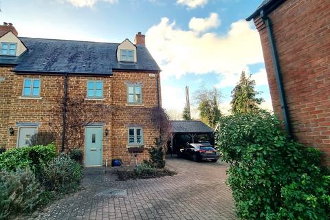 3 bedroom detached house to rent, Bloxham Court