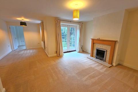 3 bedroom detached house to rent, Bloxham Court