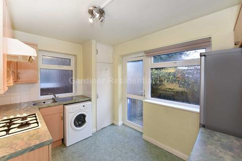 67 Webster Gardens, London, W5 5NB