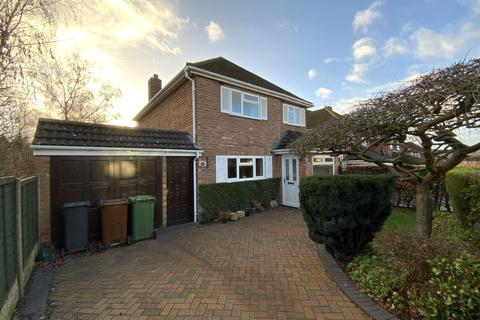 3 bedroom detached house for sale - 26 Binton Road, Shirley, Solihull, B90 2QH