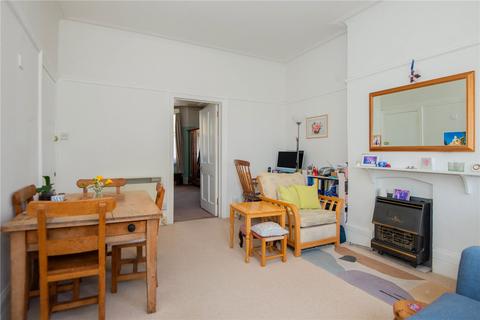 1 bedroom apartment for sale, Onslow Road, Richmond, TW10