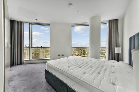 2 bedroom flat for sale, Charrington Tower, London, E14.