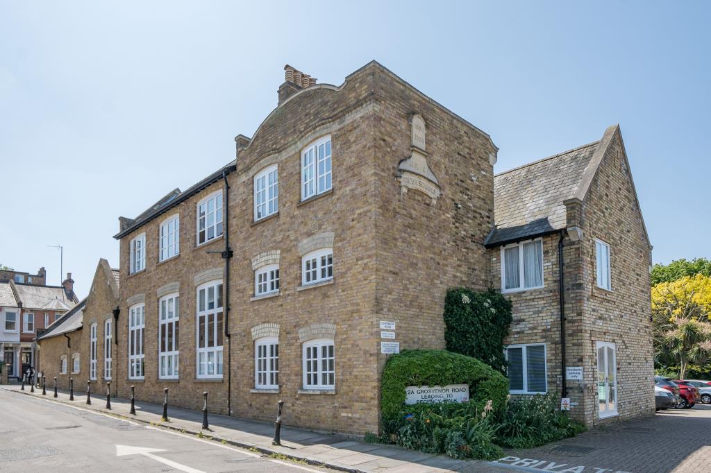 Richmond, London, TW10 2 bed retirement property for sale £450,000