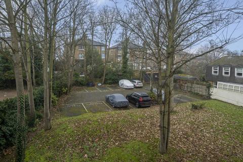 2 bedroom apartment to rent, Church Road,  Richmond,  TW10
