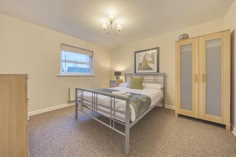 4 bedroom end of terrace house for sale, Portman Mews,  Aylesbury,  HP19