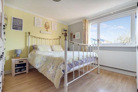 110 Arncliffe Drive, Knottingley, WF11 8SS
