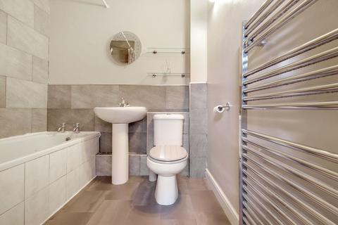 110 Arncliffe Drive, Knottingley, WF11 8SS