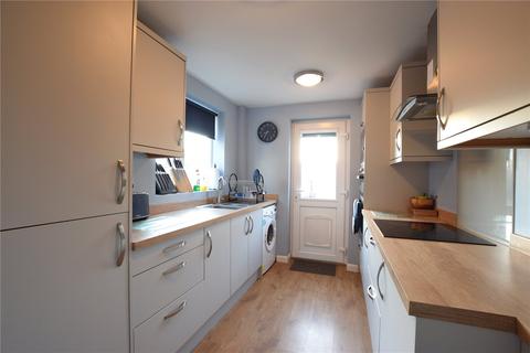 18 Willowfield Drive, Kidderminster, DY11 5DN