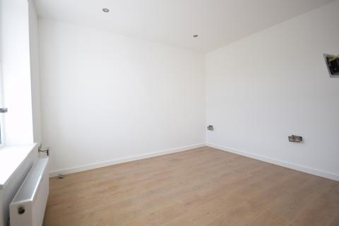 1 bedroom flat to rent, Nunhead Lane, Peckham, SE15