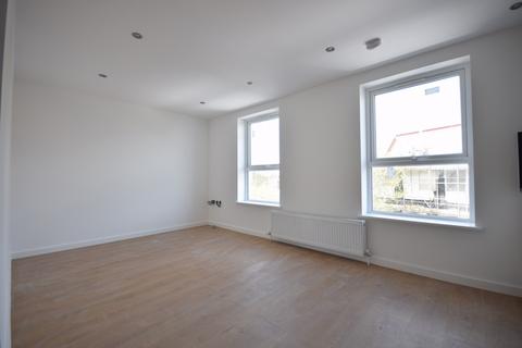 1 bedroom flat to rent, Nunhead Lane, Peckham, SE15