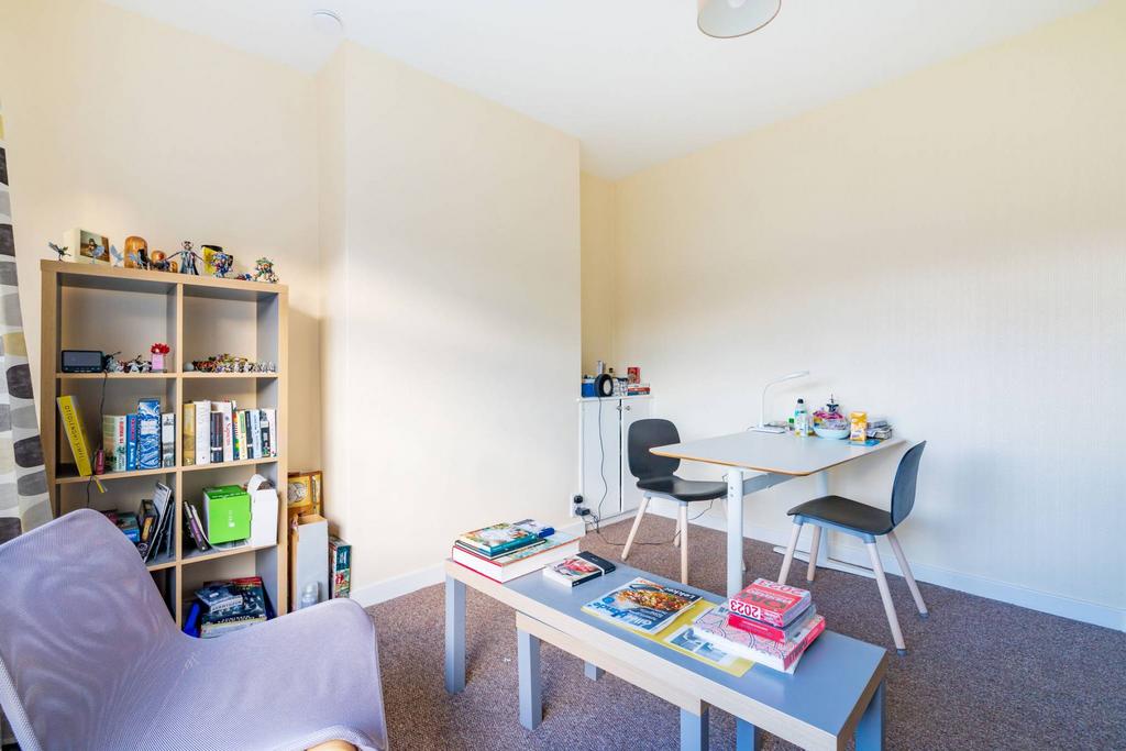 26 Orchard Road, Aberdeen, AB24 3DP 2 bed end of terrace house for sale