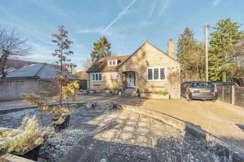 Thames Meadow Hedsor Road, Bourne End, SL8 5DP