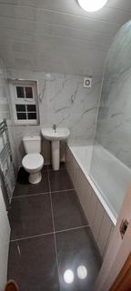 4 bedroom terraced house to rent - London , E12