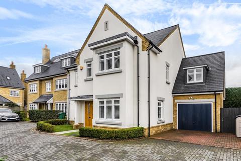 6 Edgefield Close, Beckenham, BR3 1DJ