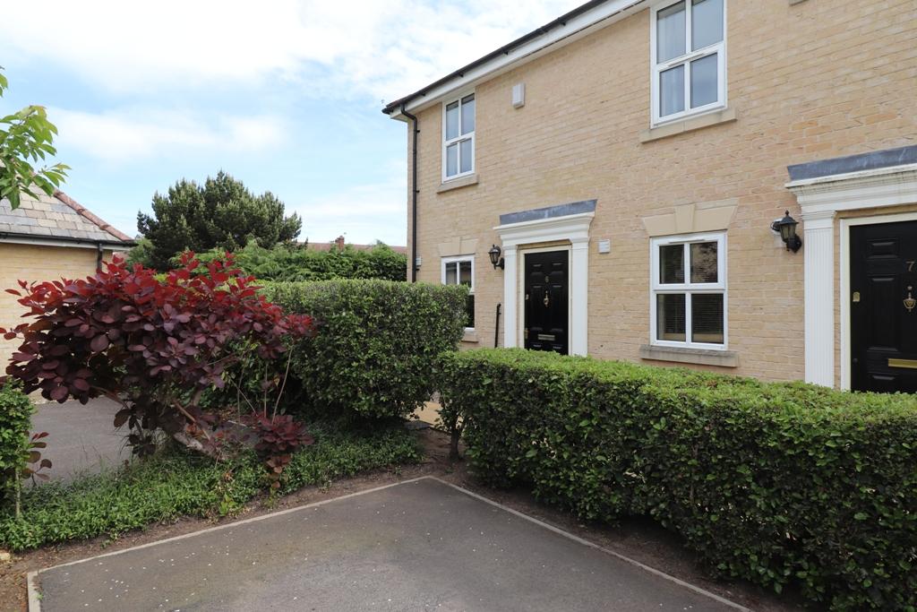 Engine Yard Ely Cambridgeshire 2 Bed End Of Terrace House 1 000 engine-yard-ely-cambridgeshire-2-bed-end-of-terrace-house-1-000