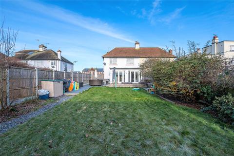 4 bedroom semi-detached house for sale - Greenways, Thorpe Bay, Essex, SS1