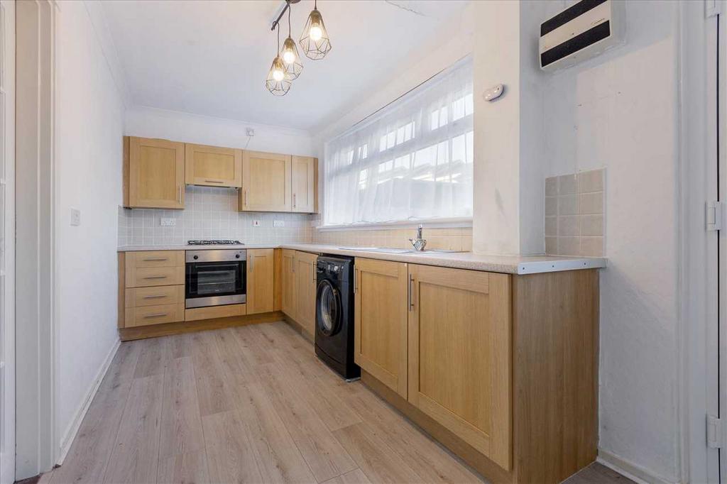 Kitchen Dining (1)