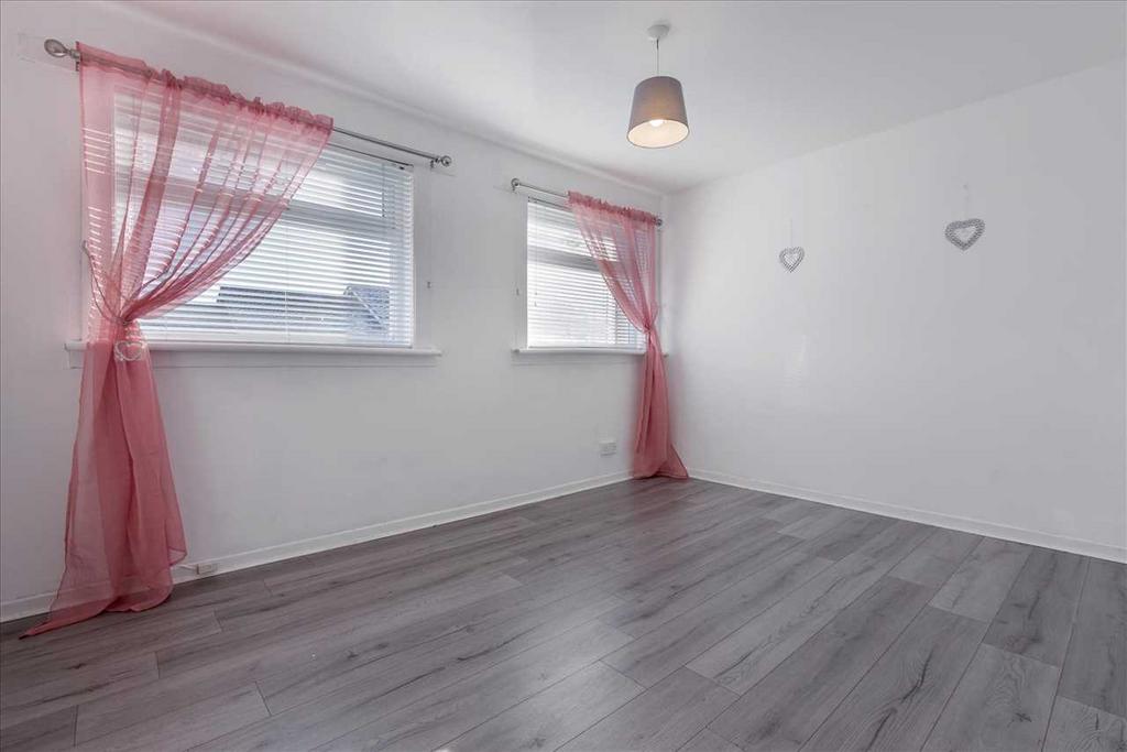 Bedroom One (1)