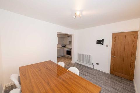 56 Bent Lane, Prestwich, Manchester, M25 1DN
