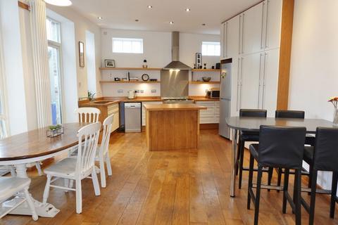 4 bedroom semi-detached house to rent, Audley House Stables, Sackville Street, Newmarket
