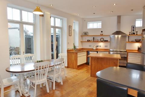 4 bedroom semi-detached house to rent, Audley House Stables, Sackville Street, Newmarket