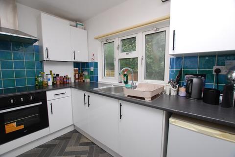 undefined, Woodbridge Hill, Guildford, Surrey, GU2