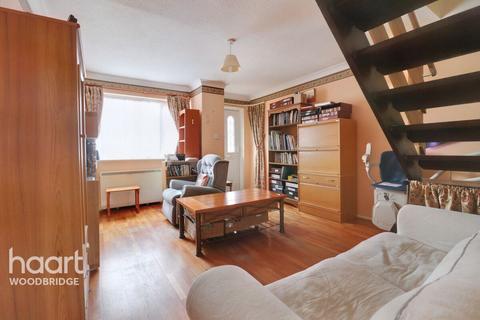 18 Blakes Close, Melton, Woodbridge, IP12 1RQ