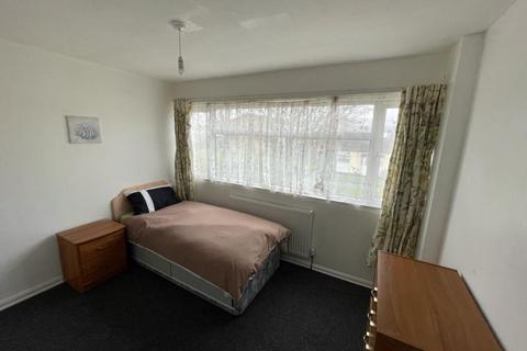 undefined, Room 4, Bellmeadow Way, Druids Heath, B14 5RR