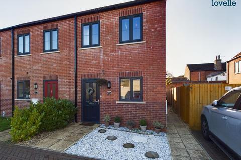 2 bedroom end of terrace house to rent, Wesley Court, Market Rasen, LN8