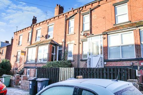 4 bedroom terraced house to rent, BILLS INCLUDED - Beechwood Terrace, Burley, Leeds, LS4